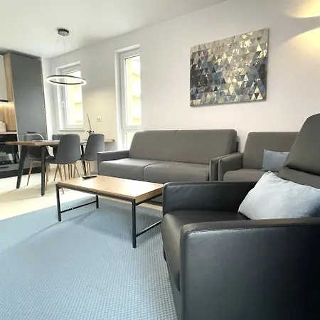 Modern Escape In Urban Plaza Appartement Braşov